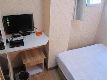 Wuhan Wansongyuan Guoshun Hostel מראה חיצוני תמונה